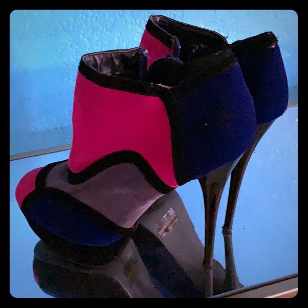 Shi by Journeys Women’s sz 8 heels